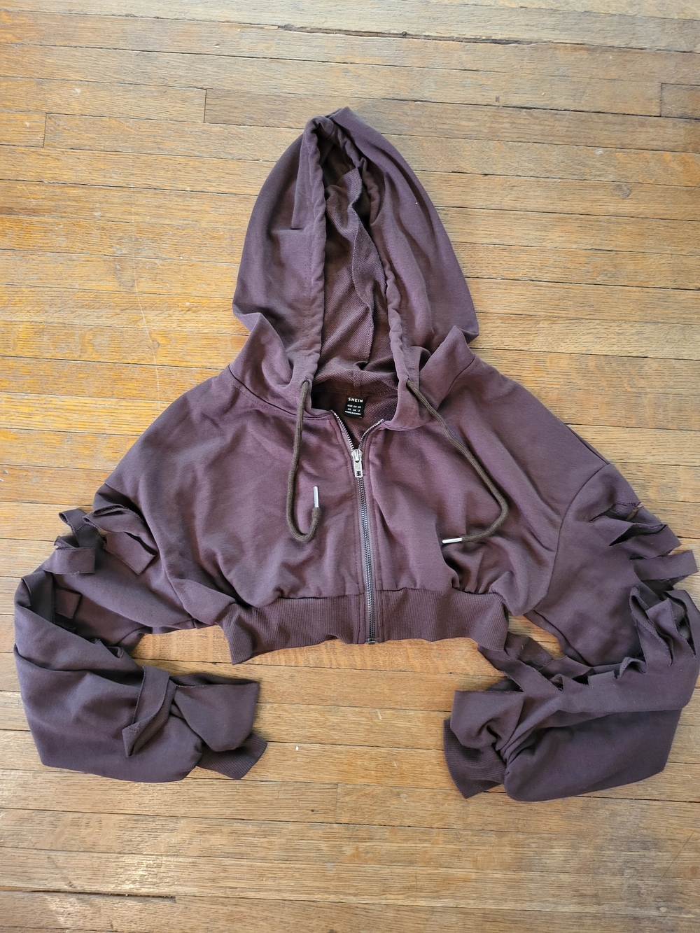 SHEIN Slotted Sleeve Cropped Hoodie In Brown